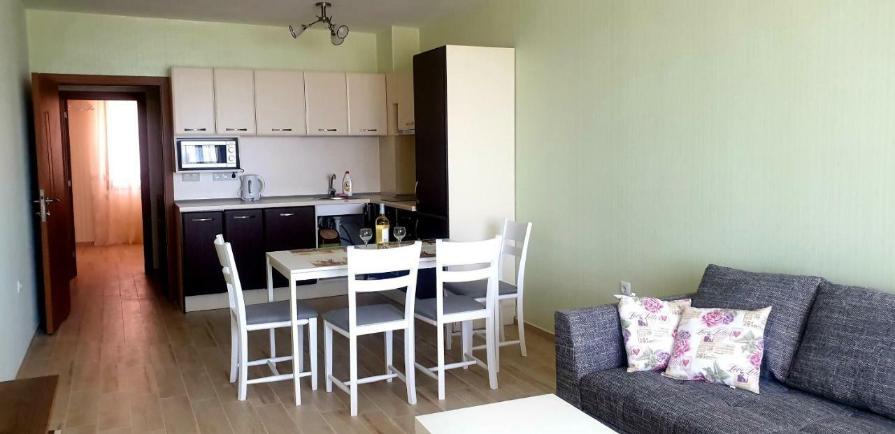 Apart Hotel Iglika Pomorie Kültér fotó